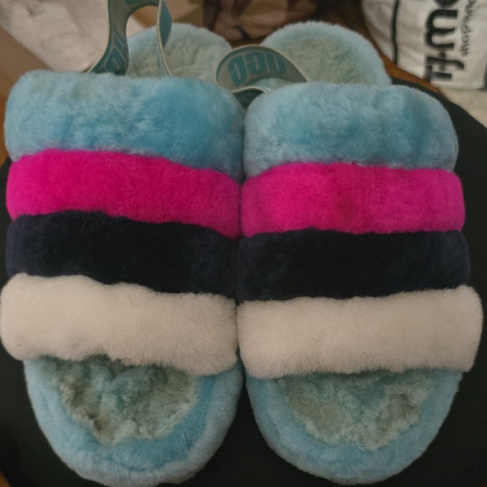UGG Multicolor Fluffy Sandals